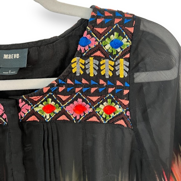 Anthropologie Maeve Splashed Embroidered Peasant Top, Size 0 - Picture 2 of 12